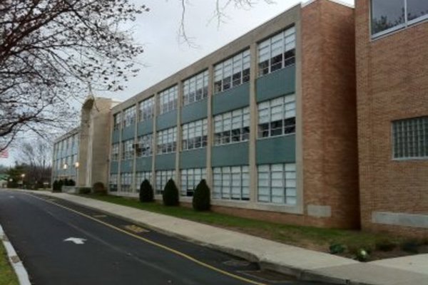 Pennsylvania - Trường Trung Học  Archbishop Wood High School - USA